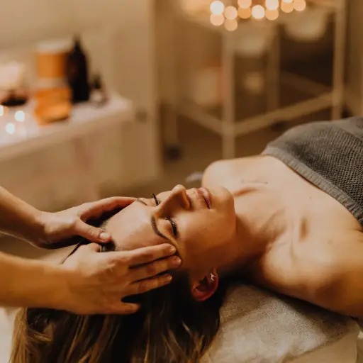 Head & Hair Spa Tailandés (Tricoterapia + Dermocosmética Capilar)